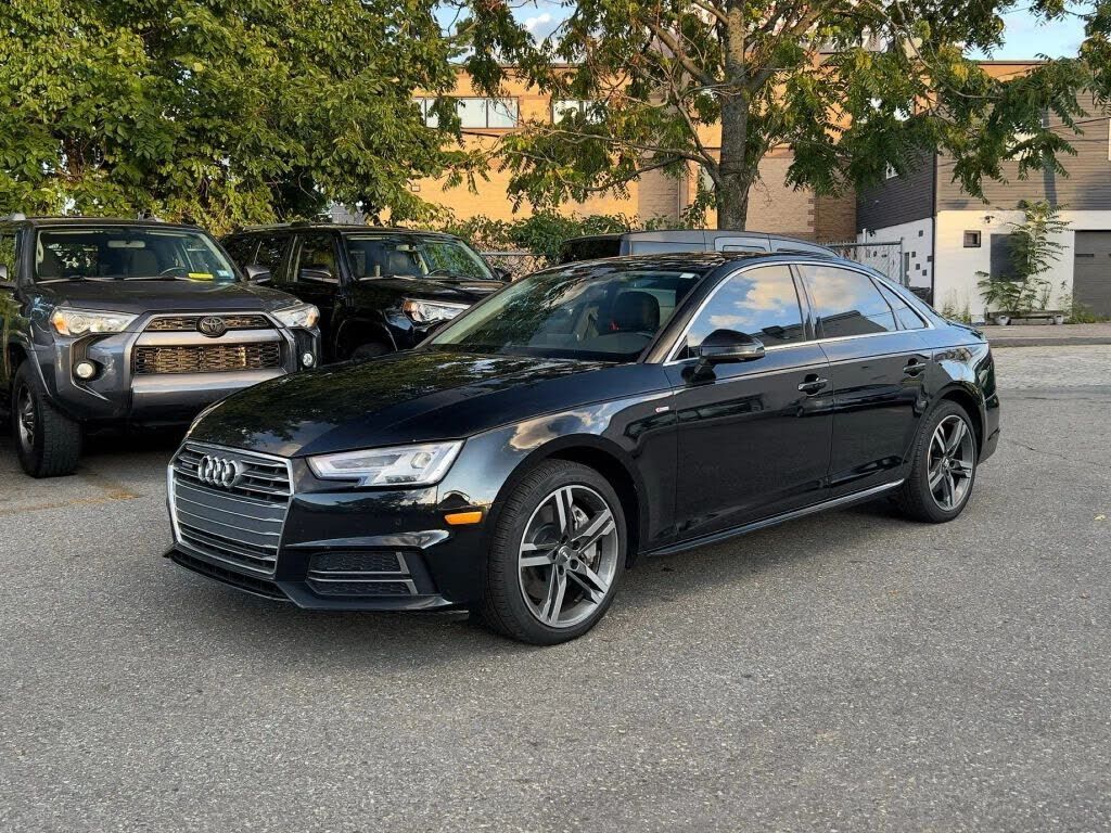 2018 AUDI A4