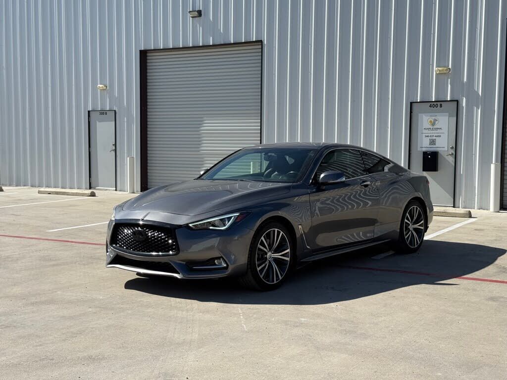 2018 INFINITI Q60