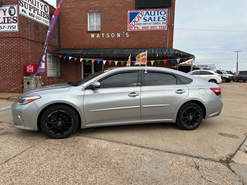 2018 TOYOTA Avalon