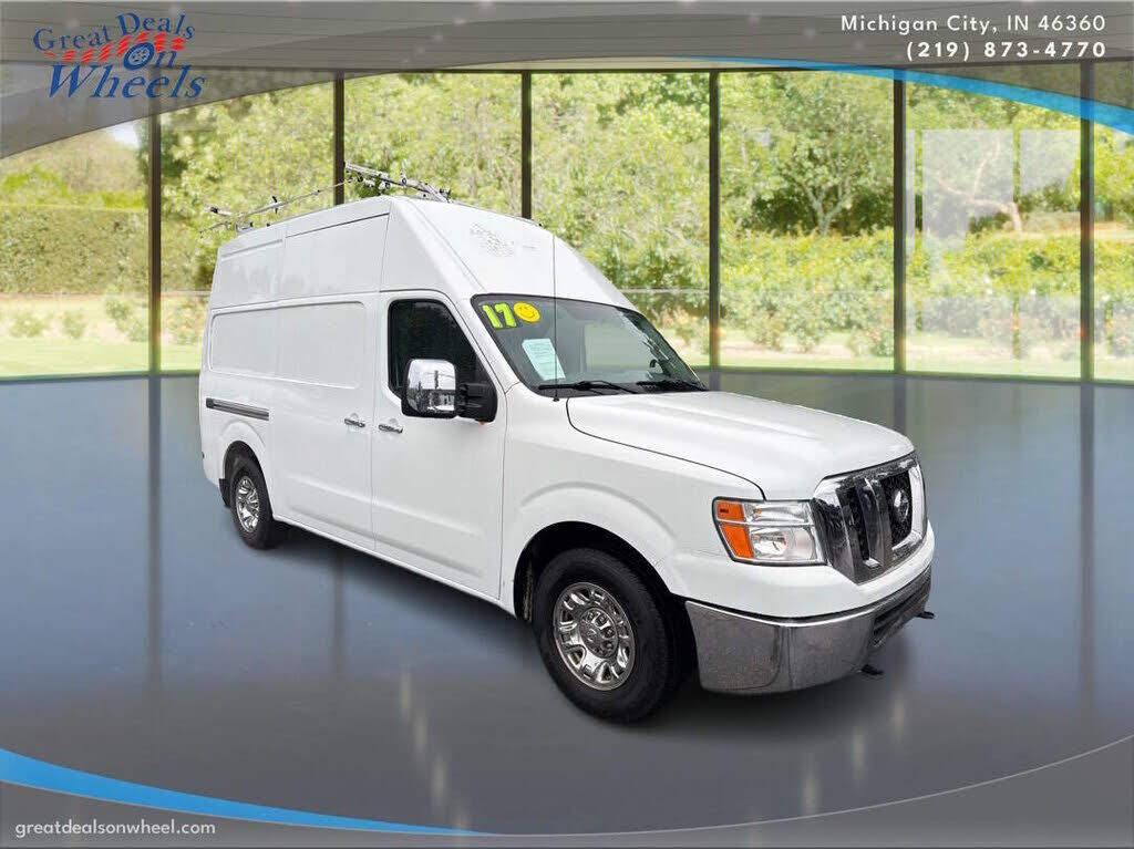 2017 NISSAN NV