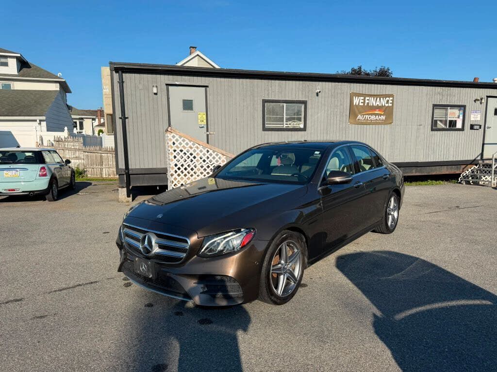 2017 MERCEDES-BENZ E-Class