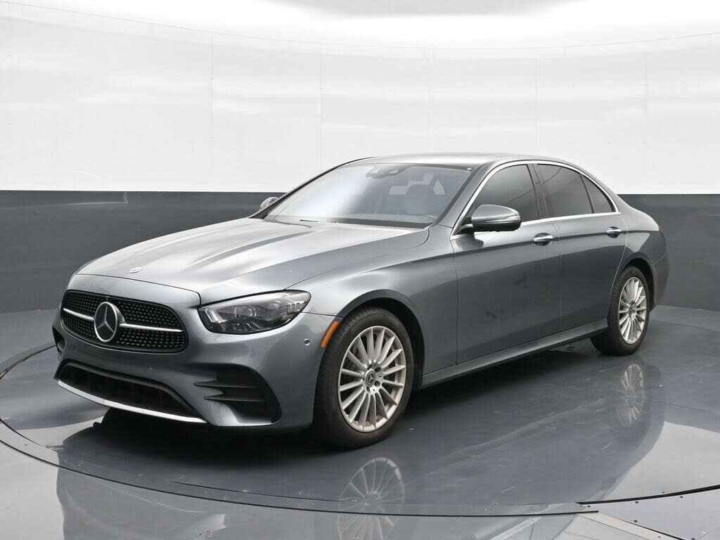 2022 MERCEDES-BENZ E-Class