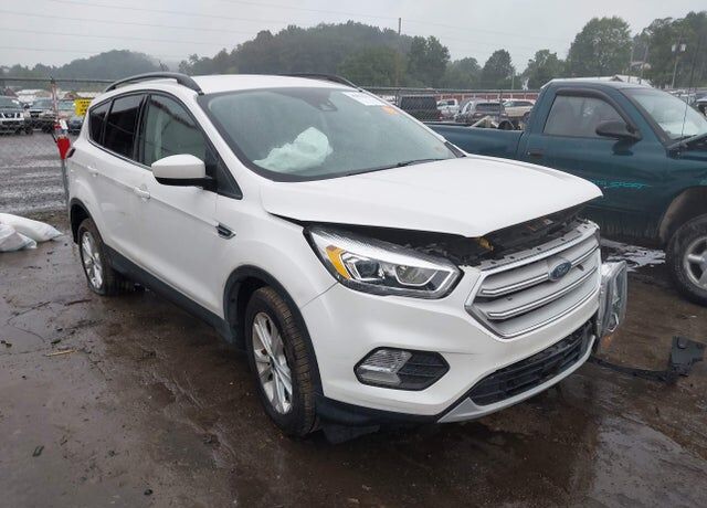 2018 FORD Escape