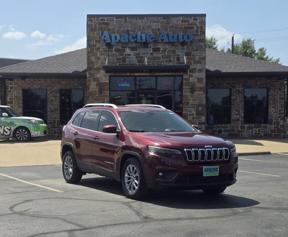 2019 JEEP Cherokee
