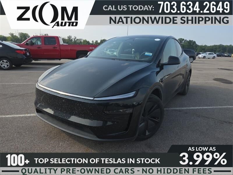 2026 TESLA Model Y