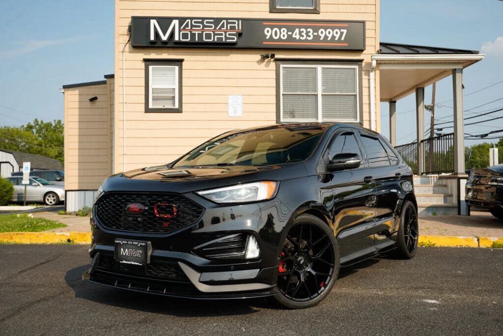 2019 FORD Edge