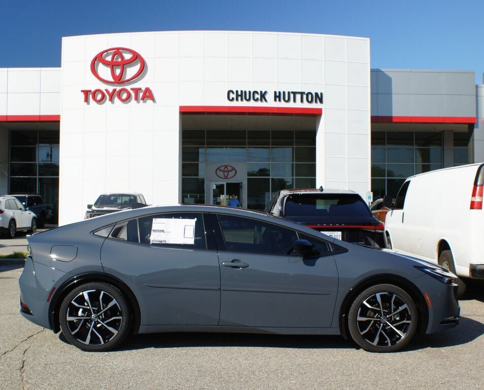 2026 TOYOTA Prius