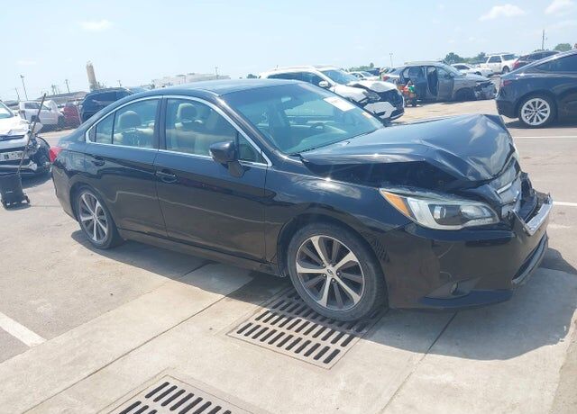 2016 SUBARU Legacy