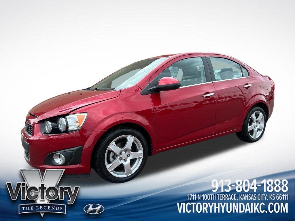 2013 CHEVROLET Sonic
