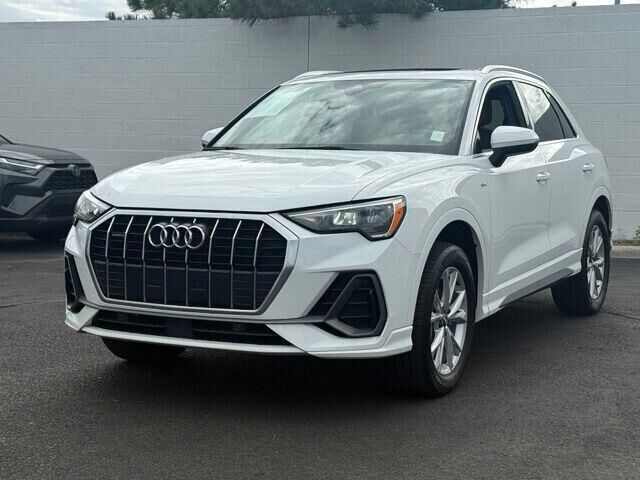 2021 AUDI Q3