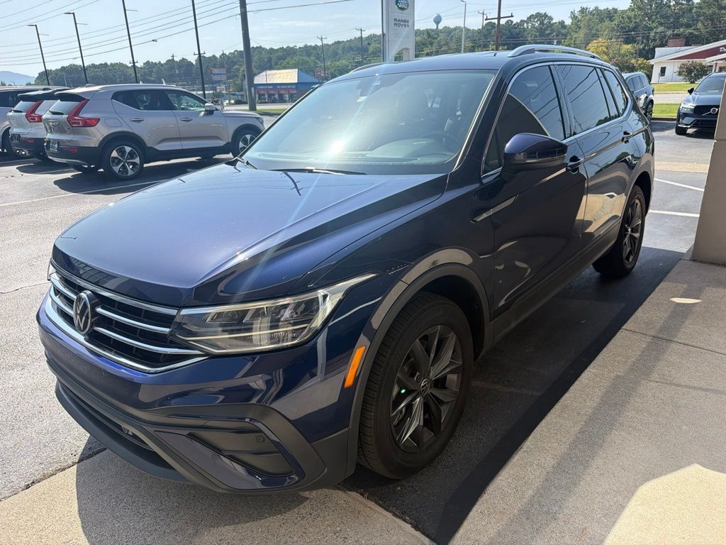 2023 VOLKSWAGEN Tiguan
