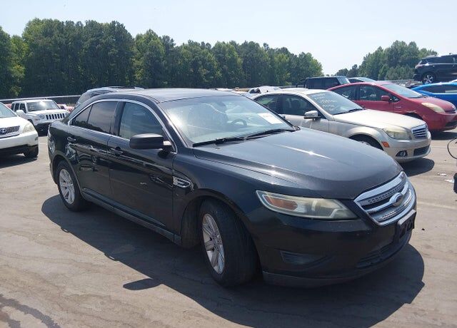 2010 FORD Taurus