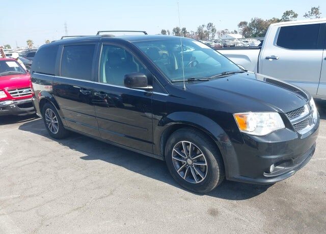 2017 DODGE Grand Caravan
