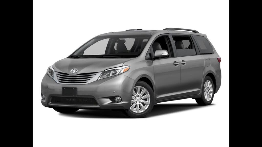 2017 TOYOTA Sienna