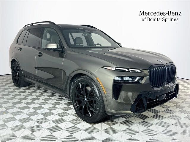 2023 BMW X7