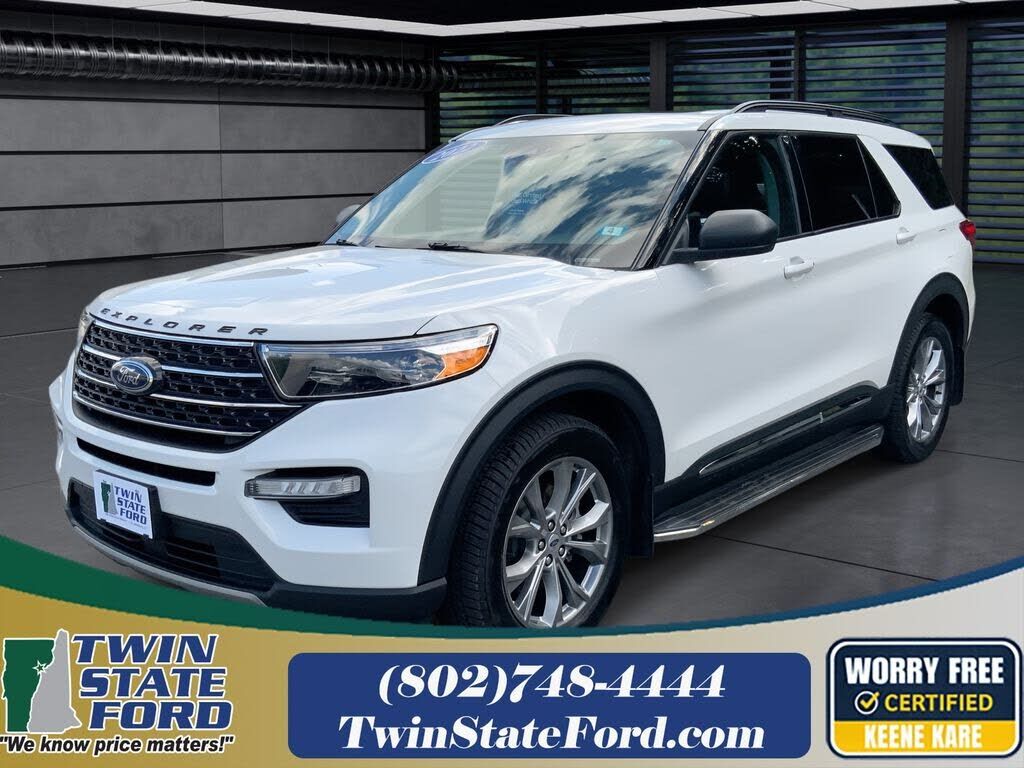 2022 FORD Explorer