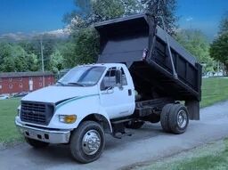 2000 FORD F-650