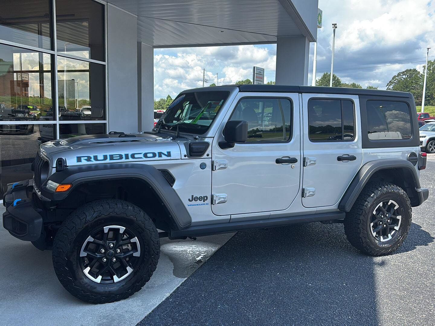 2024 JEEP Wrangler