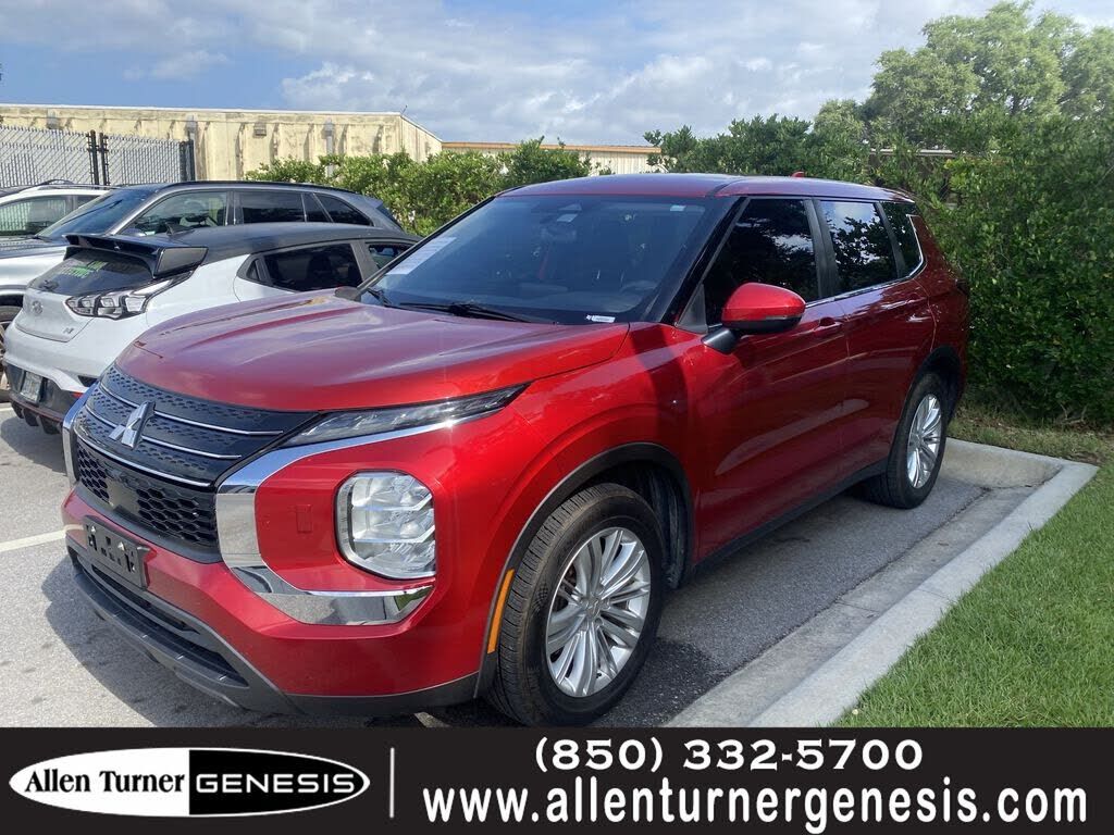 2022 MITSUBISHI Outlander
