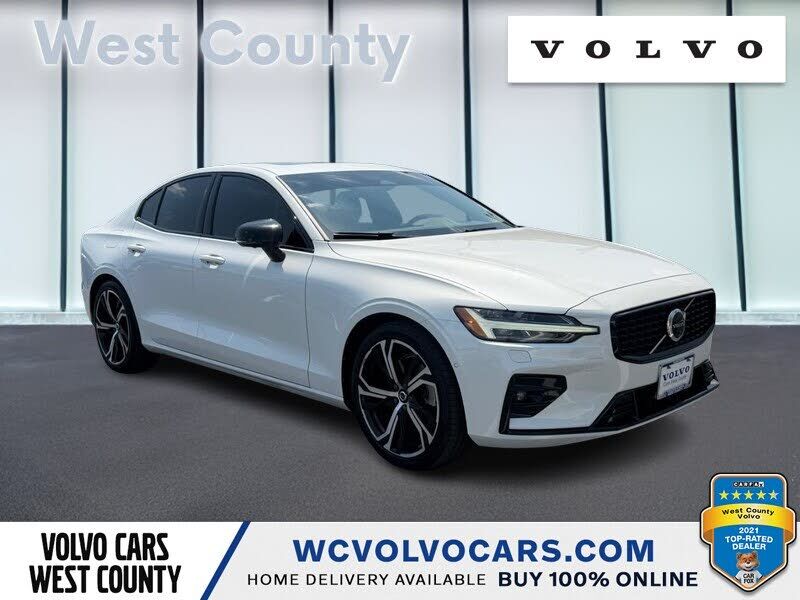 2024 VOLVO S60
