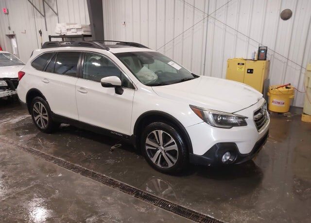 2019 SUBARU Outback