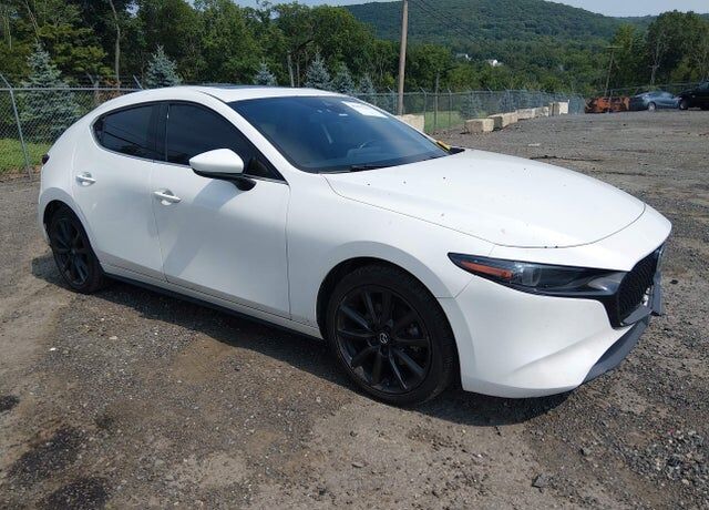 2022 MAZDA Mazda3