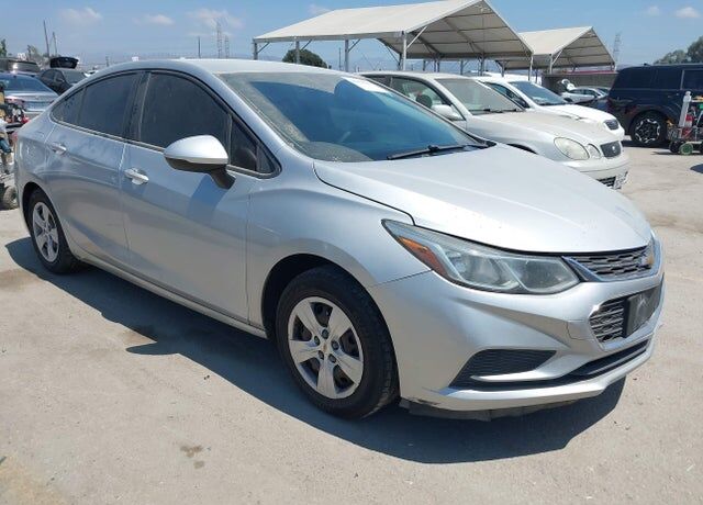 2018 CHEVROLET Cruze