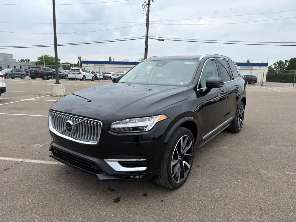 2024 VOLVO XC90