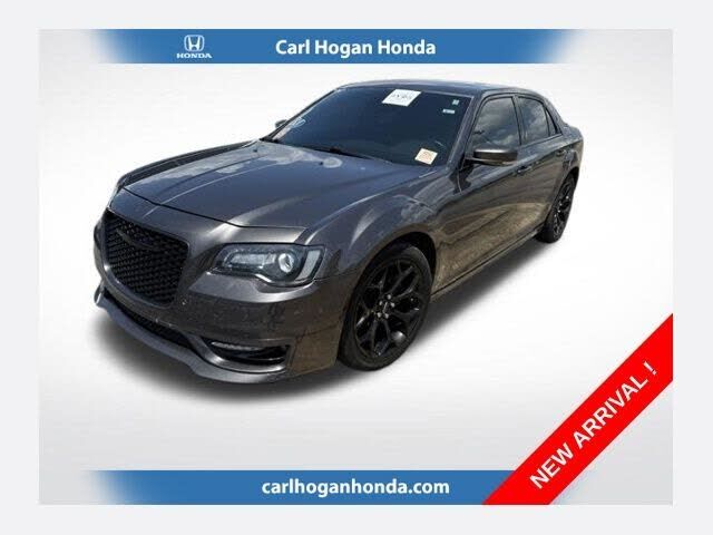2017 CHRYSLER 300