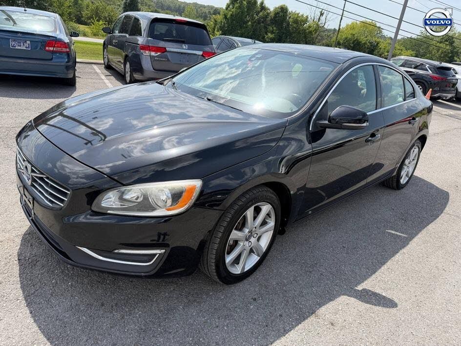 2016 VOLVO S60