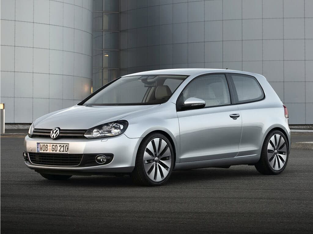 2010 VOLKSWAGEN Golf