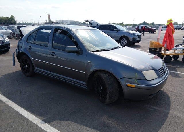 2004 VOLKSWAGEN Jetta