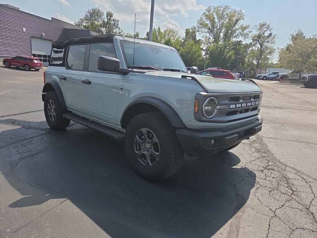 2024 FORD Bronco