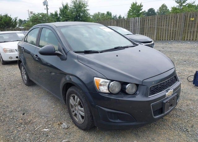 2015 CHEVROLET Sonic
