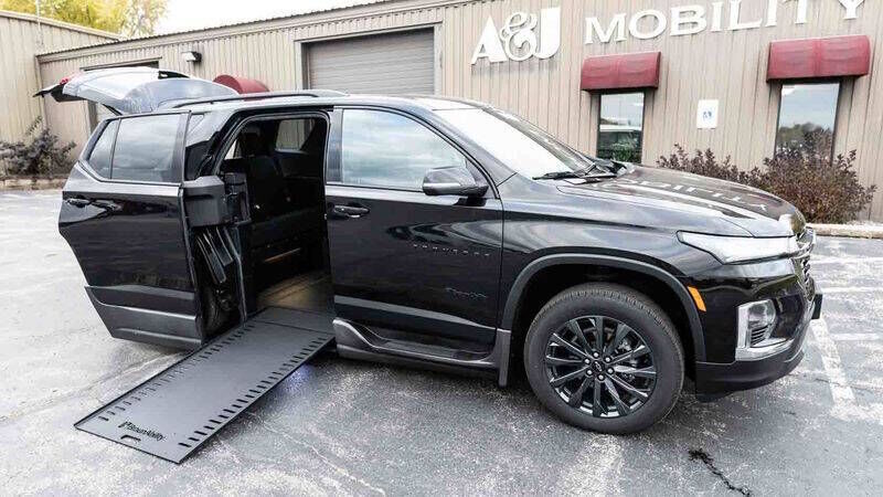 2023 CHEVROLET Traverse