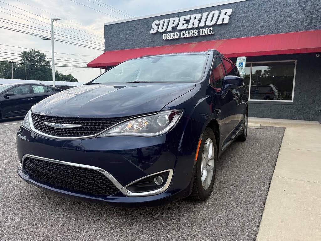 2017 CHRYSLER Pacifica