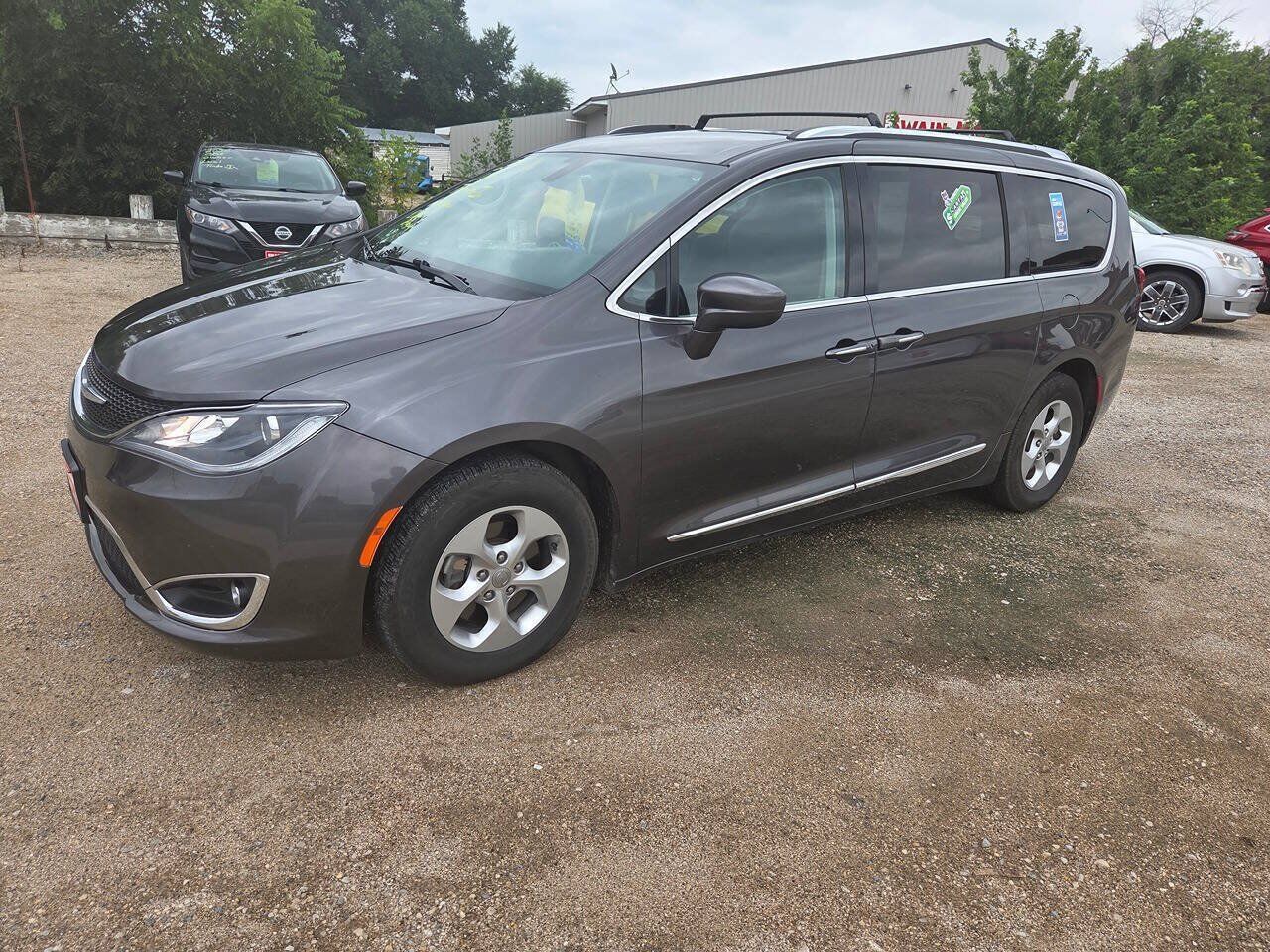 2017 CHRYSLER Pacifica