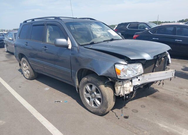 2005 TOYOTA Highlander