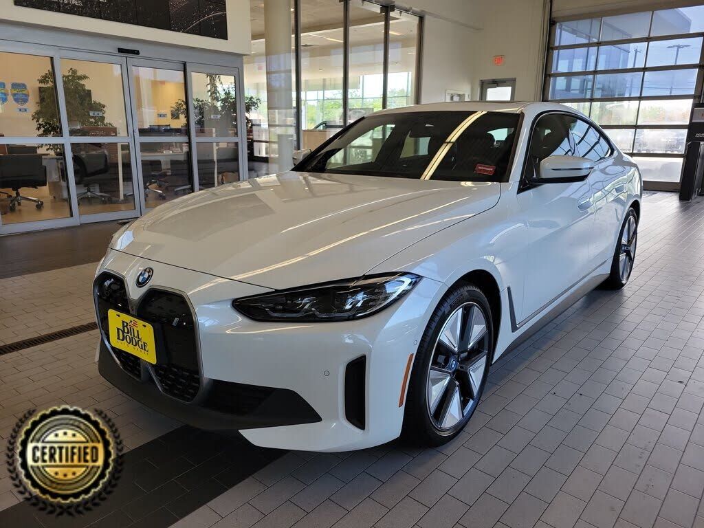 2023 BMW i4