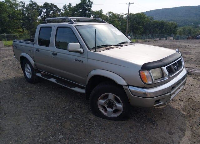 2000 NISSAN Frontier