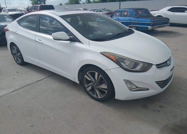 2014 HYUNDAI Elantra
