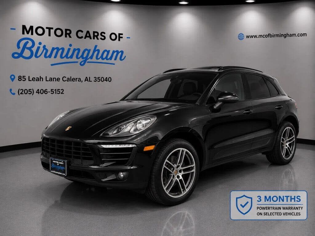 2017 PORSCHE Macan