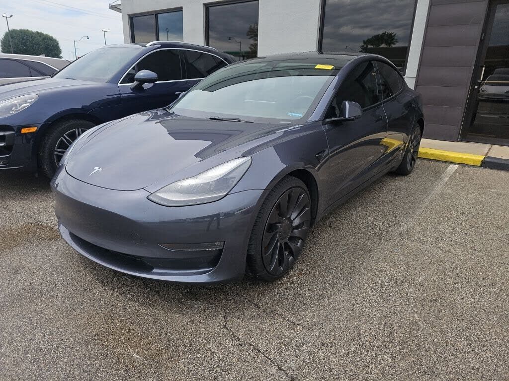 2023 TESLA Model 3