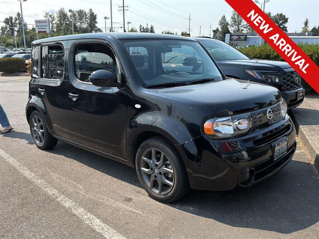 2010 NISSAN Cube