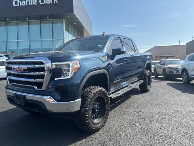 2022 GMC Sierra Limited
