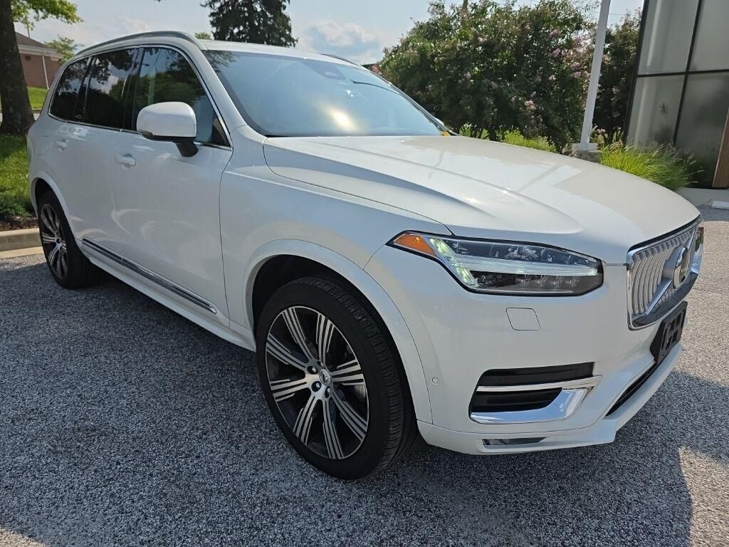 2024 VOLVO XC90