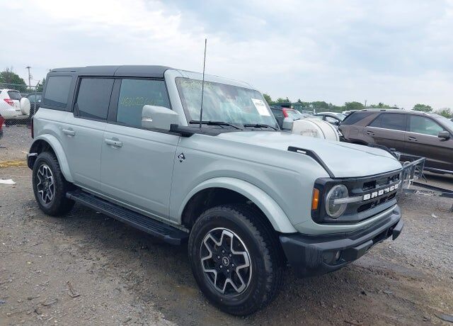 2024 FORD Bronco