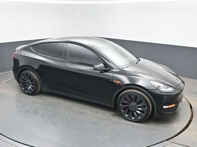 2021 TESLA Model Y