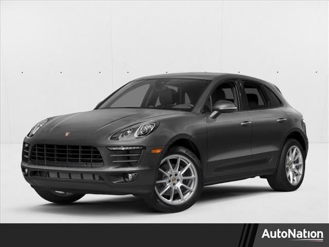 2018 PORSCHE Macan