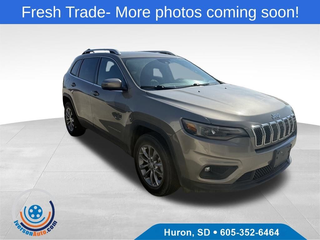 2021 JEEP Cherokee